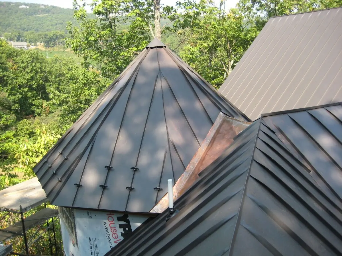 Professional Shingle Replacement & Repair by Craftsman Roofing in Reno